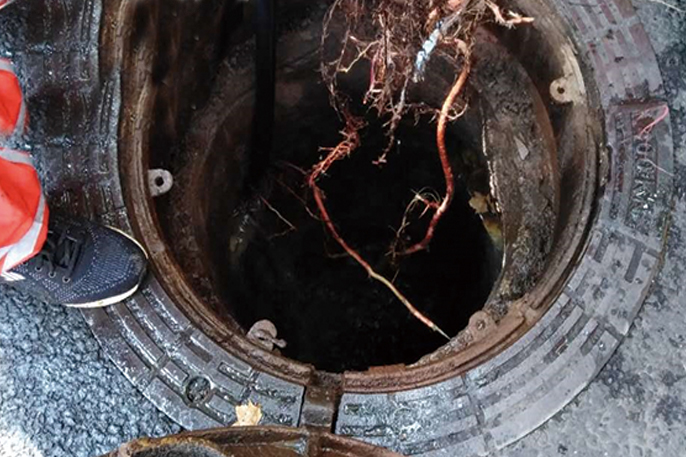 鹰手营子矿管道预处理